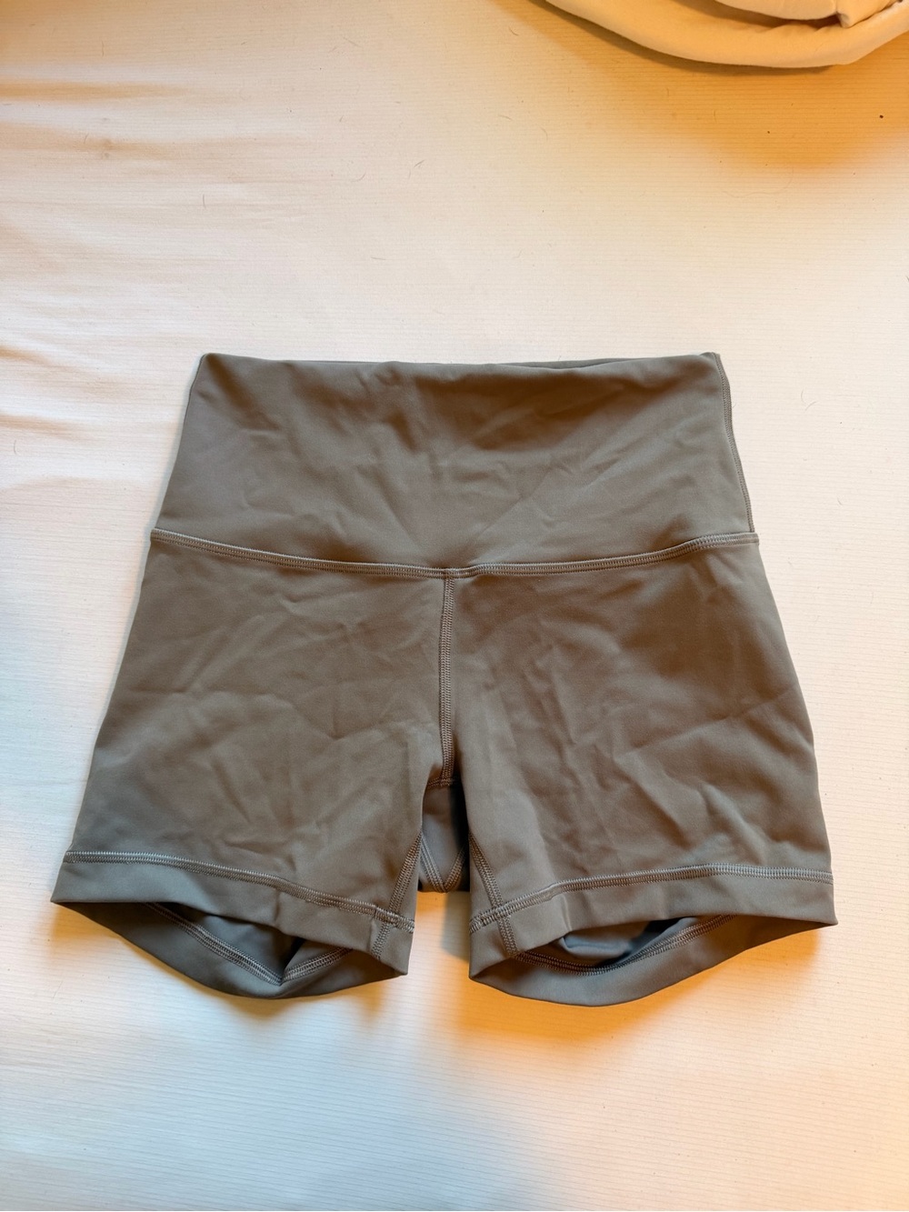 lululemon wunder train short 4”
